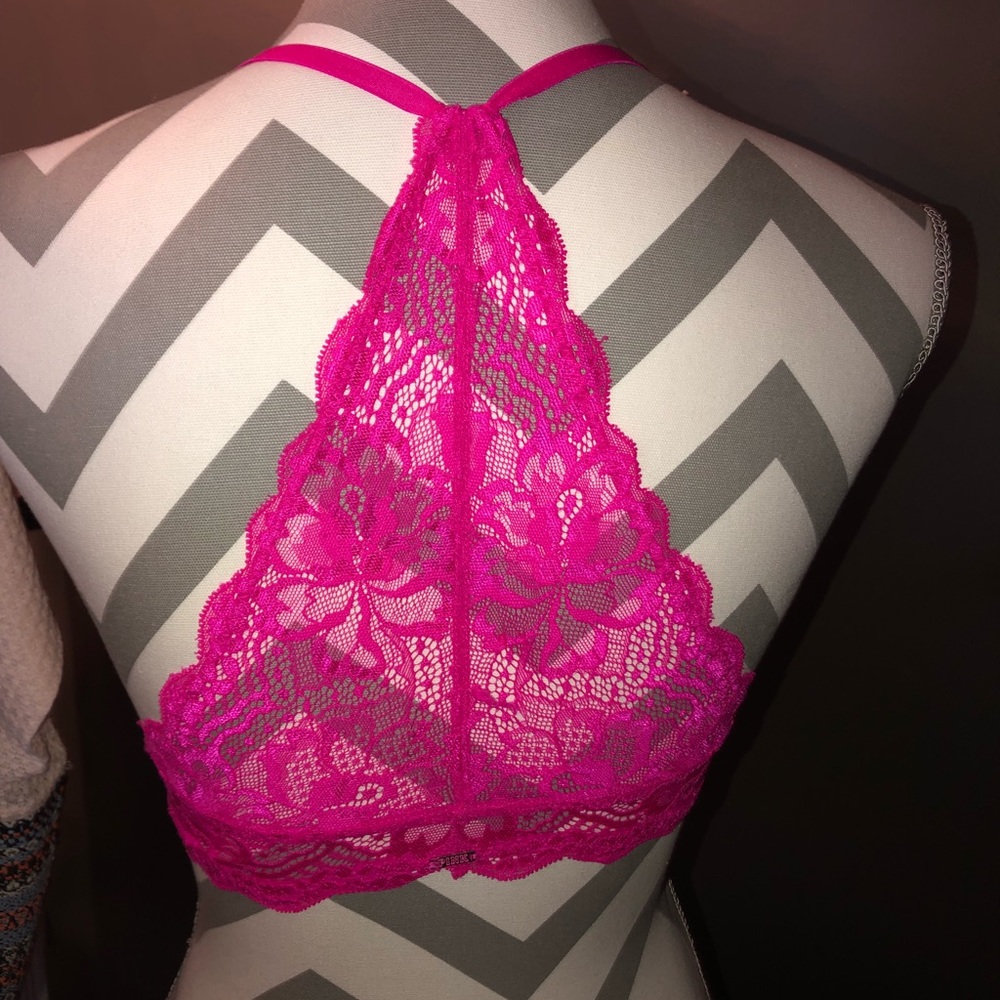hot pink lace VS pink push up bra